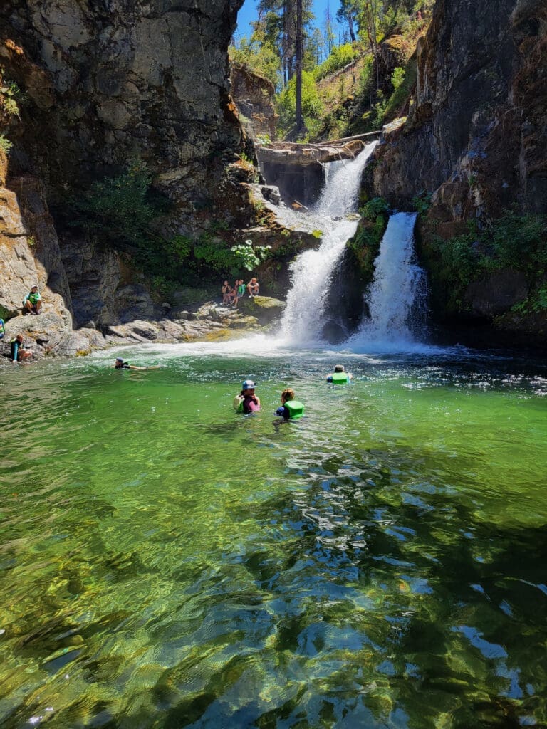 Lower Klamath River with Tributary Whitewater (9)